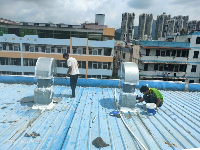 无锡钢结构屋面涂料维修方法